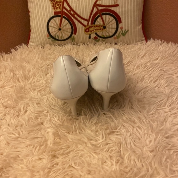 White Heels - Picture 4 of 9